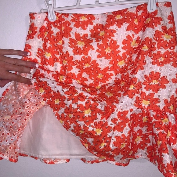 Eyelet Floral Ruffle Mini Skirt - Picture 8 of 11
